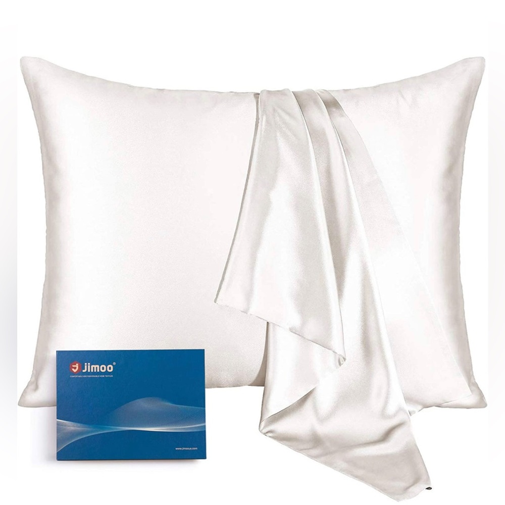 Silk pillowcases (2)